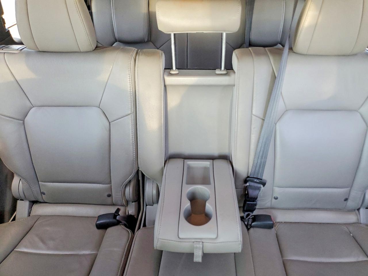 2015 HONDA PILOT