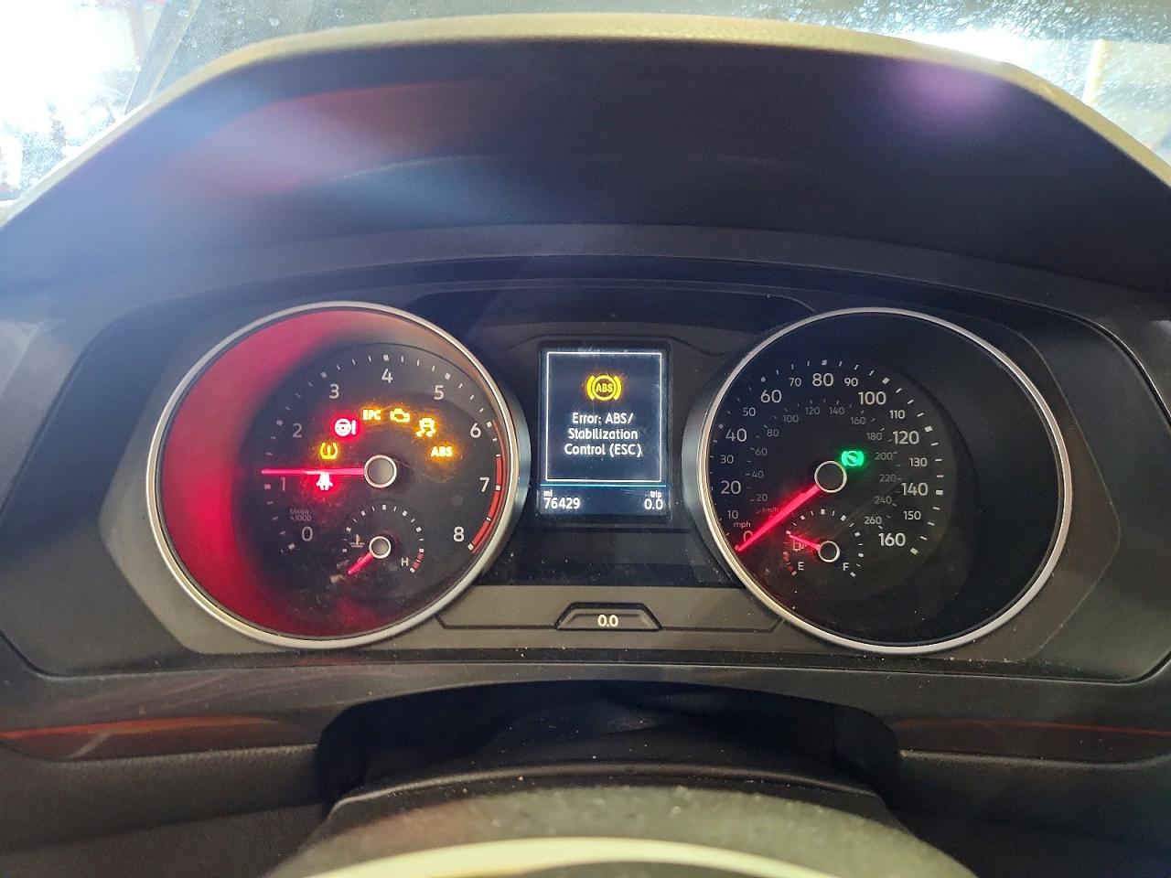 2018 VOLKSWAGEN TIGUAN