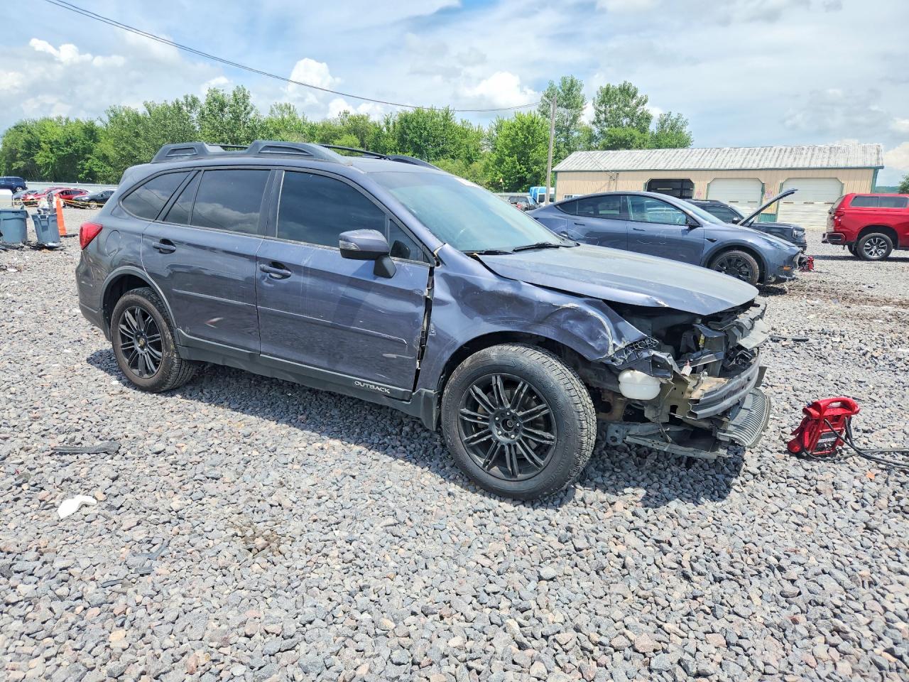 2016 SUBARU OUTBACK