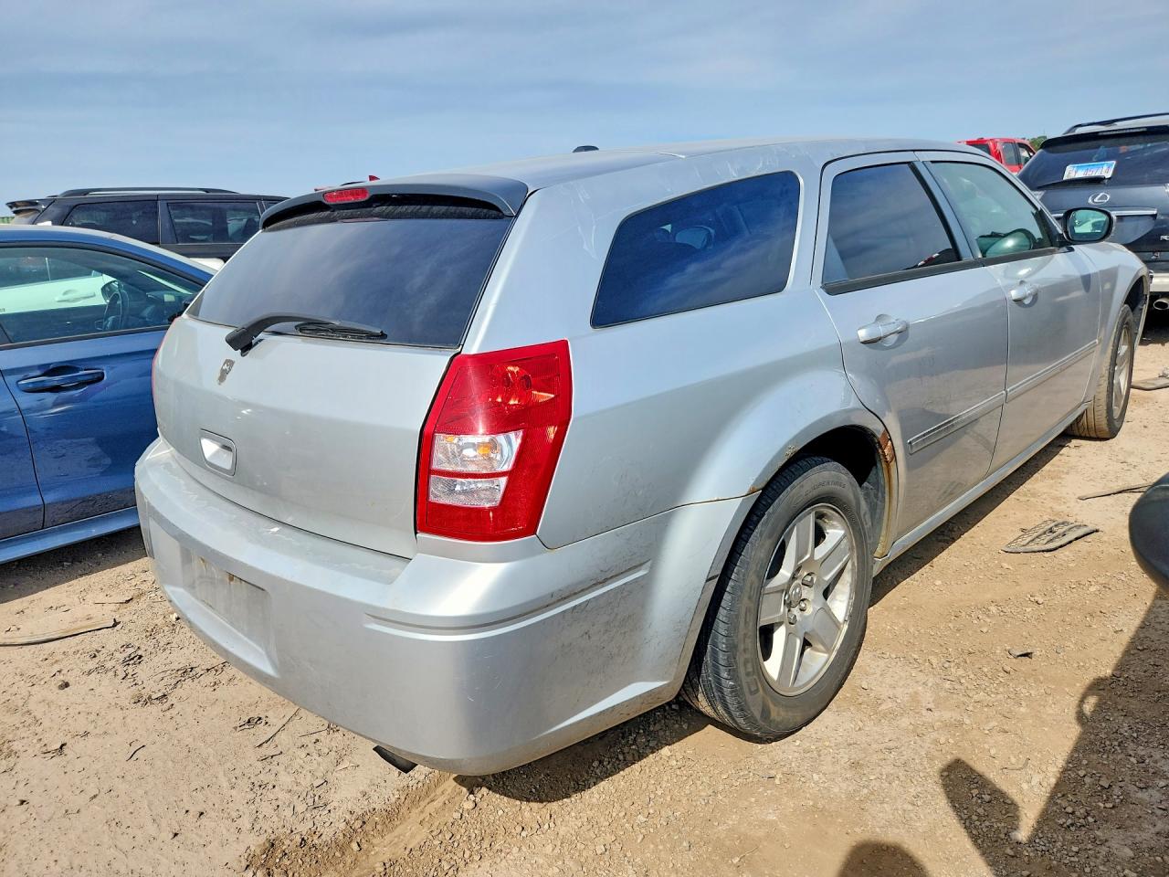 2006 DODGE MAGNUM