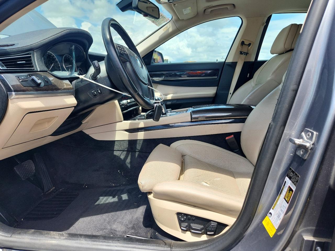 2011 BMW 7 SERIES