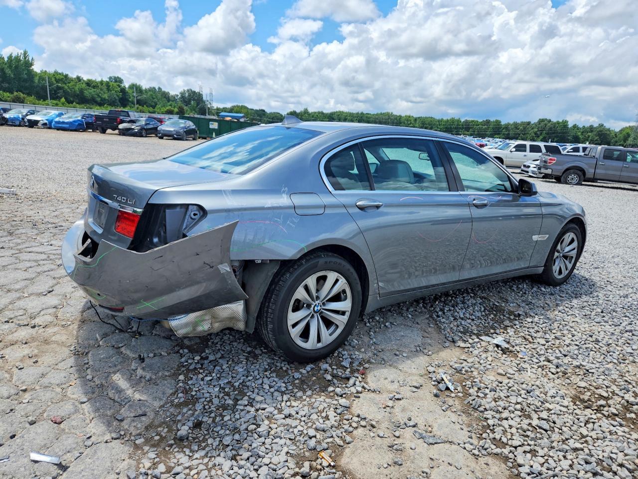 2011 BMW 7 SERIES