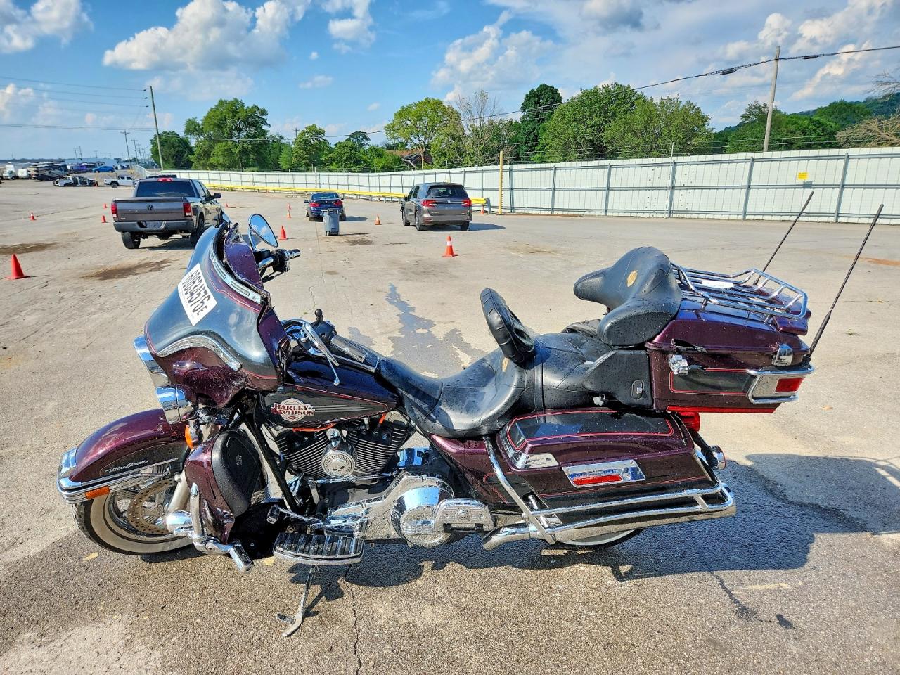 2006 HARLEY-DAVIDSON FL