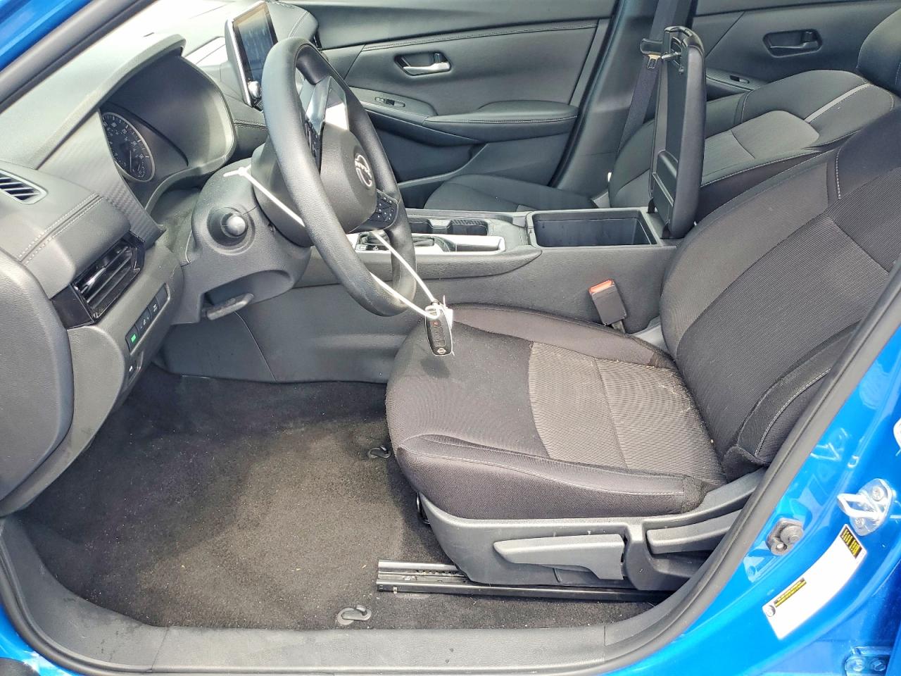 2025 NISSAN SENTRA