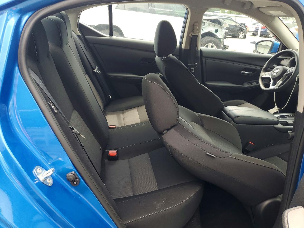 2025 NISSAN SENTRA