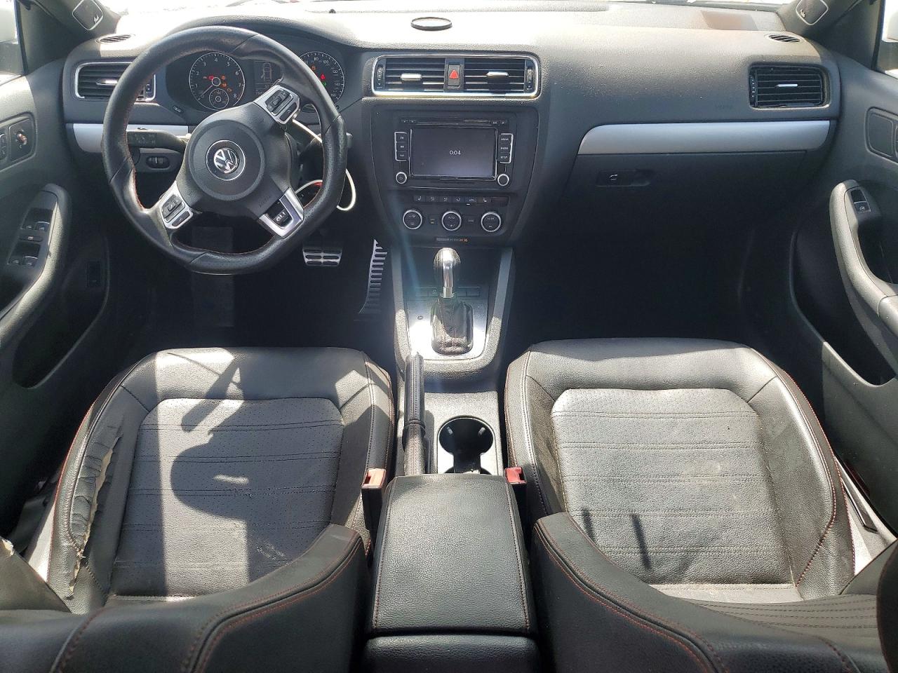 2013 VOLKSWAGEN JETTA