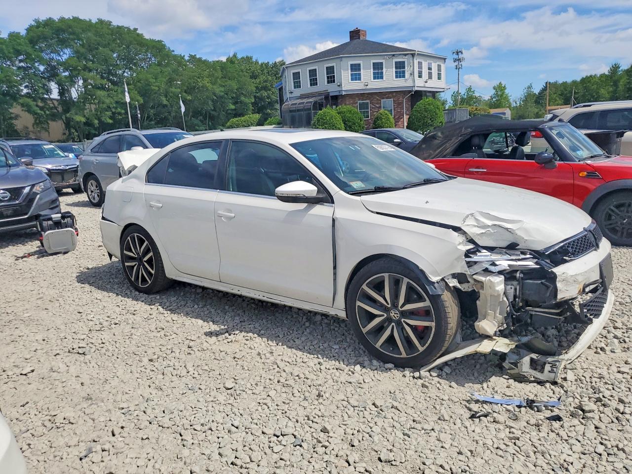 2013 VOLKSWAGEN JETTA