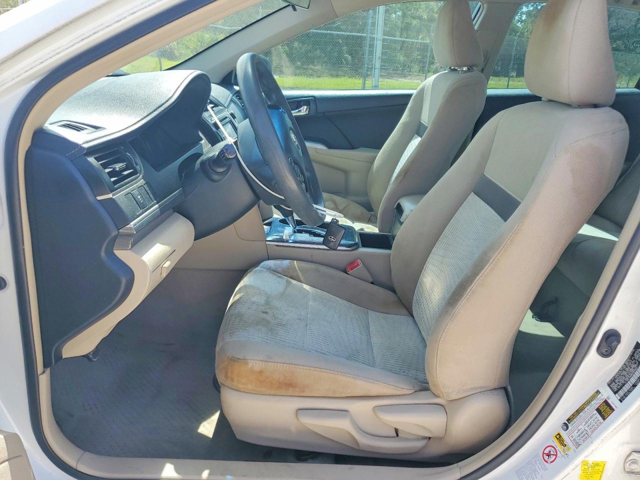 2013 TOYOTA CAMRY SOLA