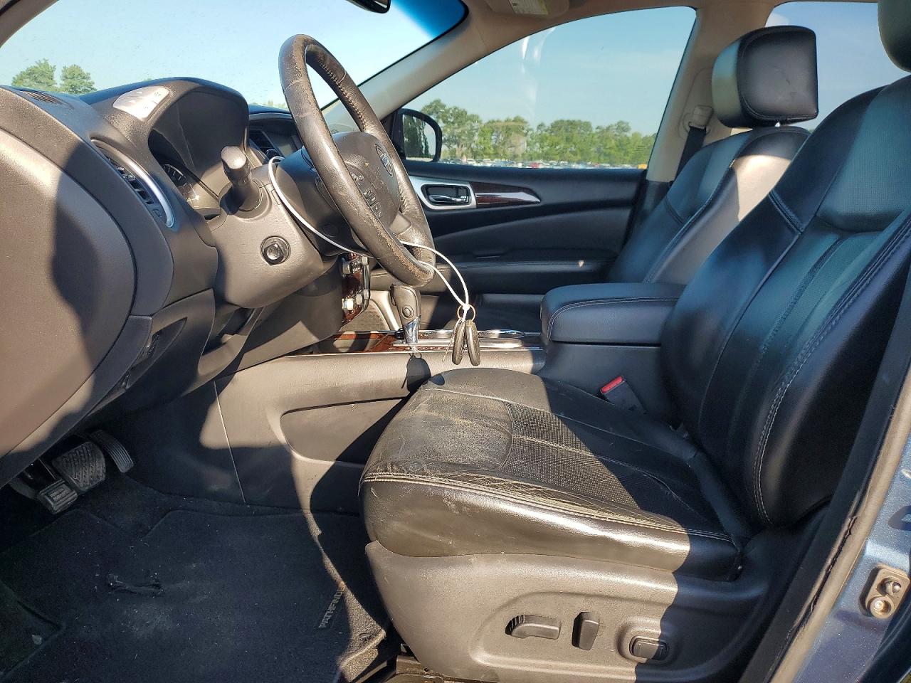 2013 NISSAN PATHFINDER
