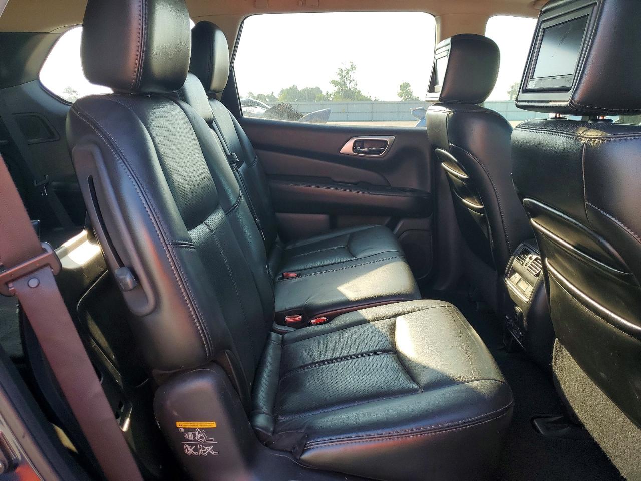 2013 NISSAN PATHFINDER