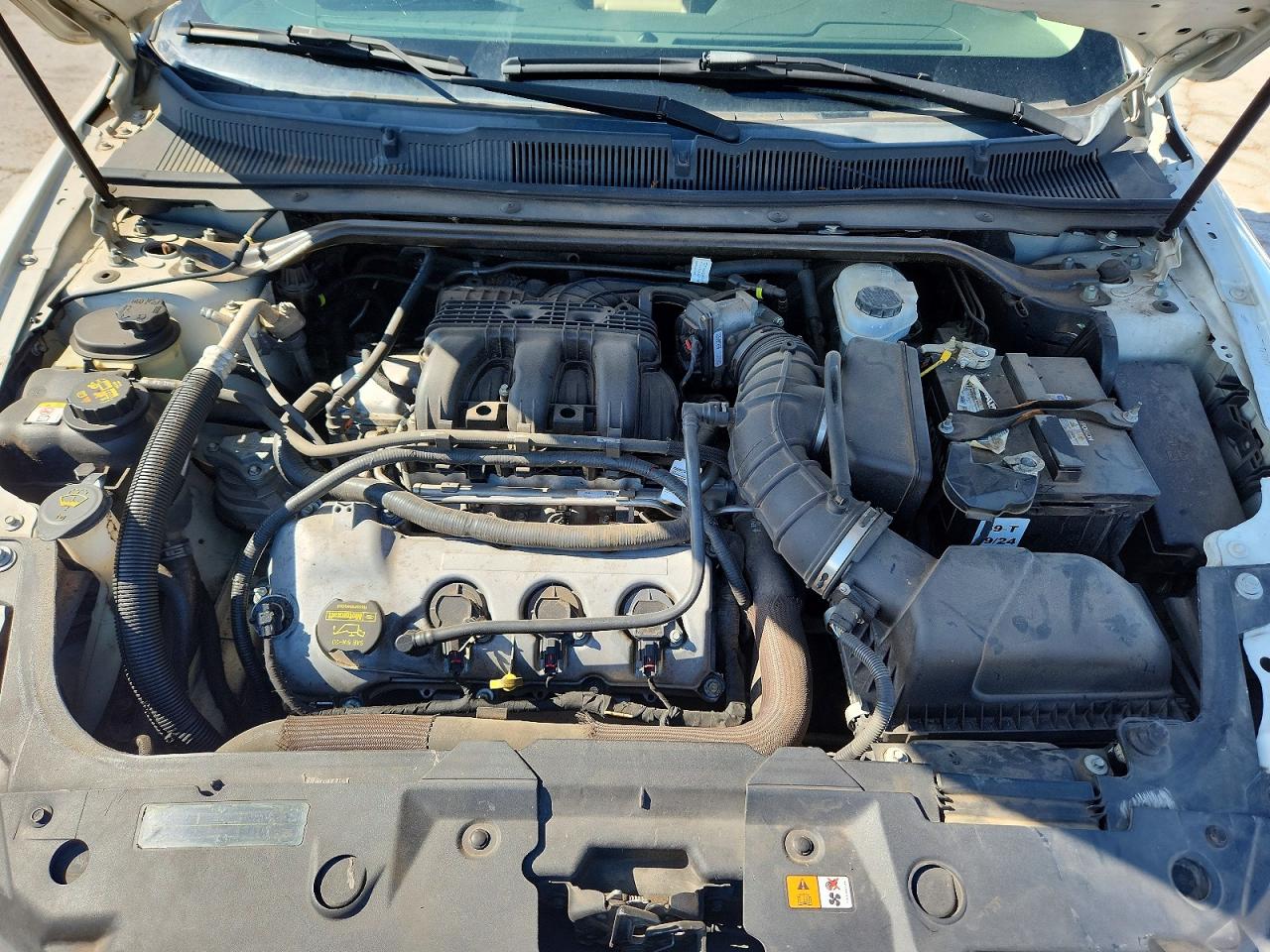 2010 FORD TAURUS