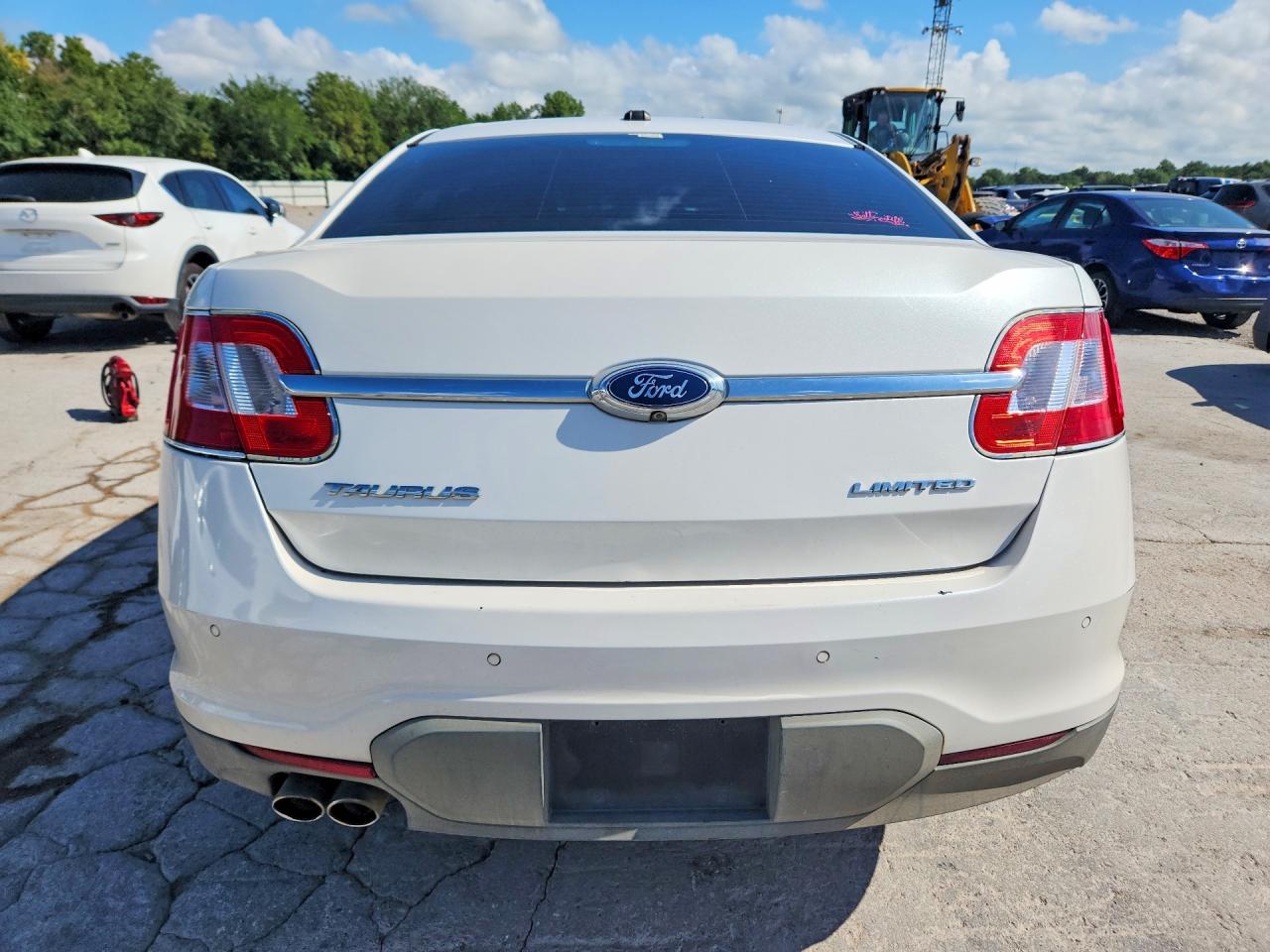 2010 FORD TAURUS