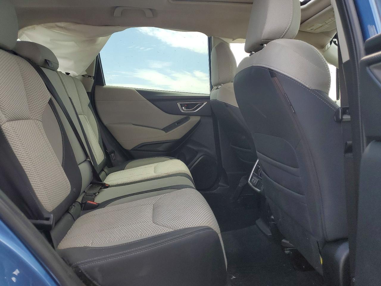 2020 SUBARU FORESTER