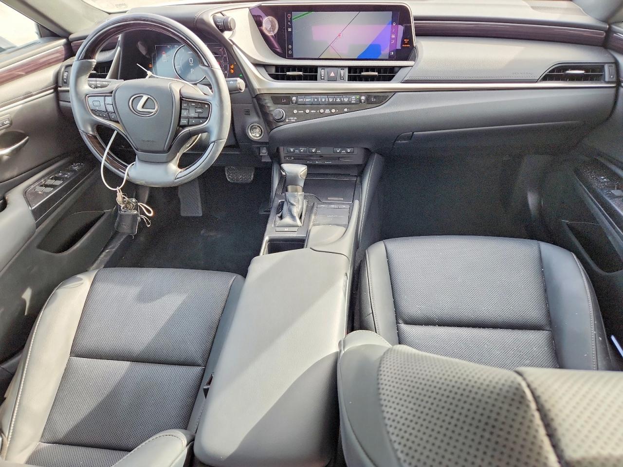 2020 LEXUS ES350