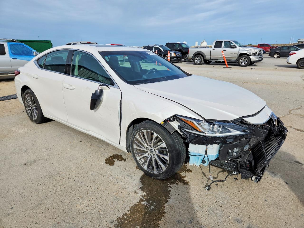 2020 LEXUS ES350
