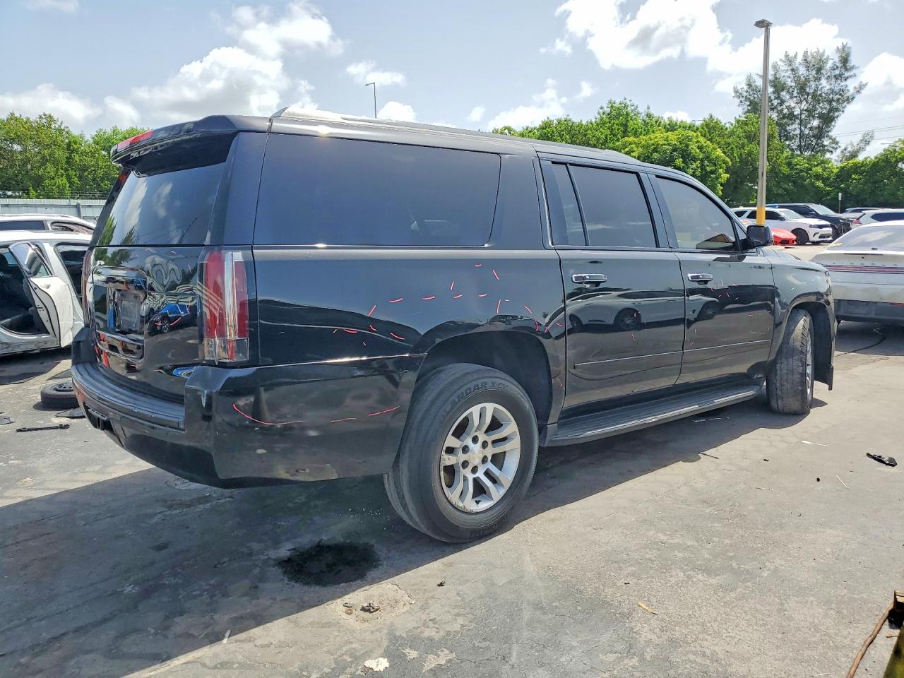 2019 CHEVROLET SUBURBAN