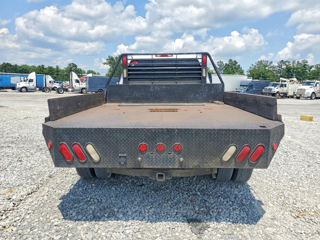 2004 CHEVROLET SILVERADO