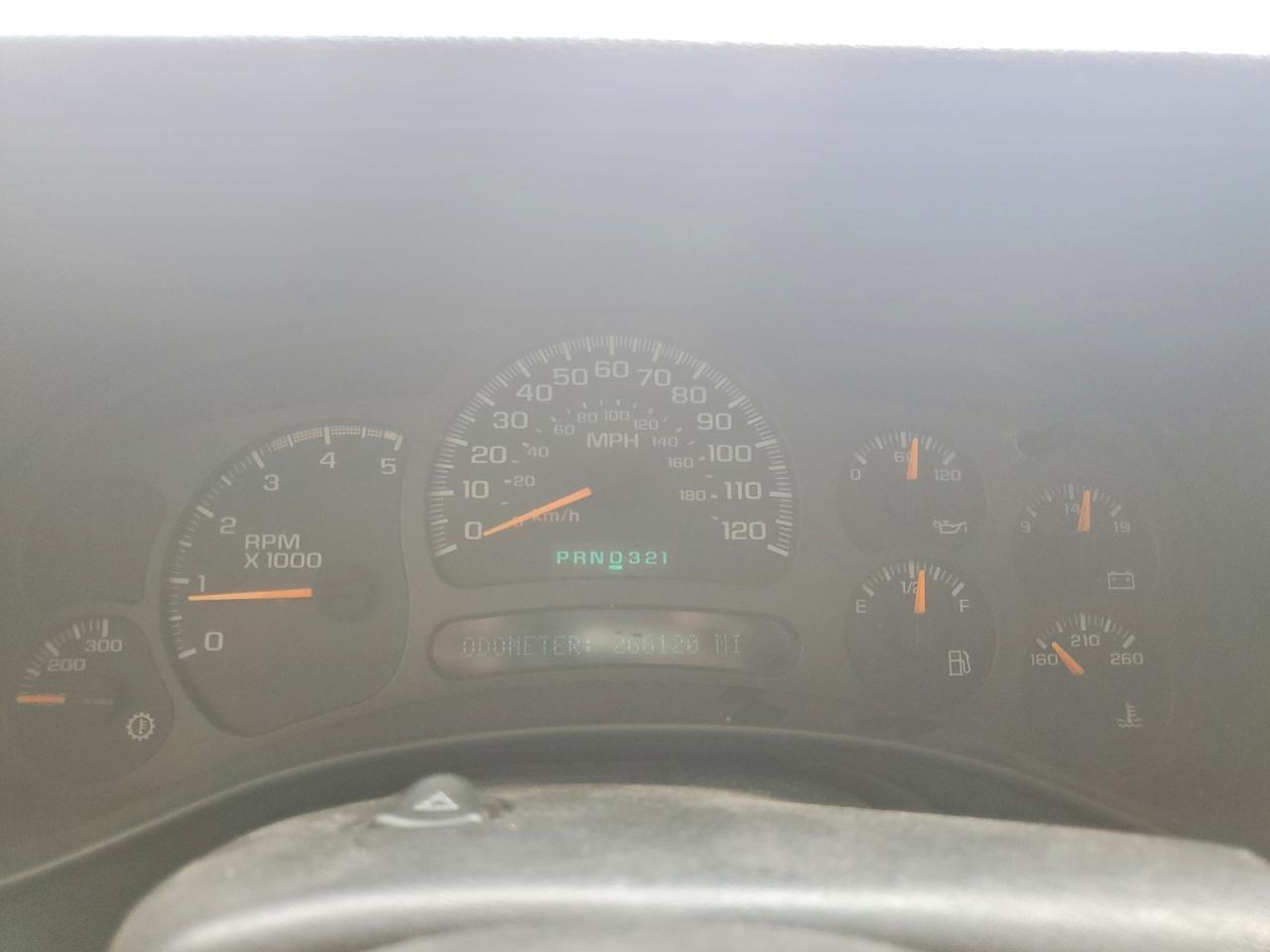 2004 CHEVROLET SILVERADO