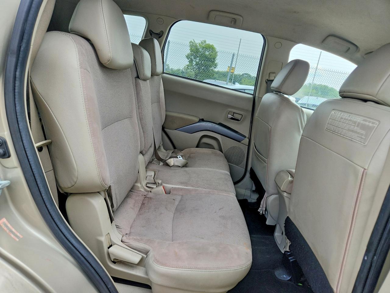 2009 MITSUBISHI OUTLANDER
