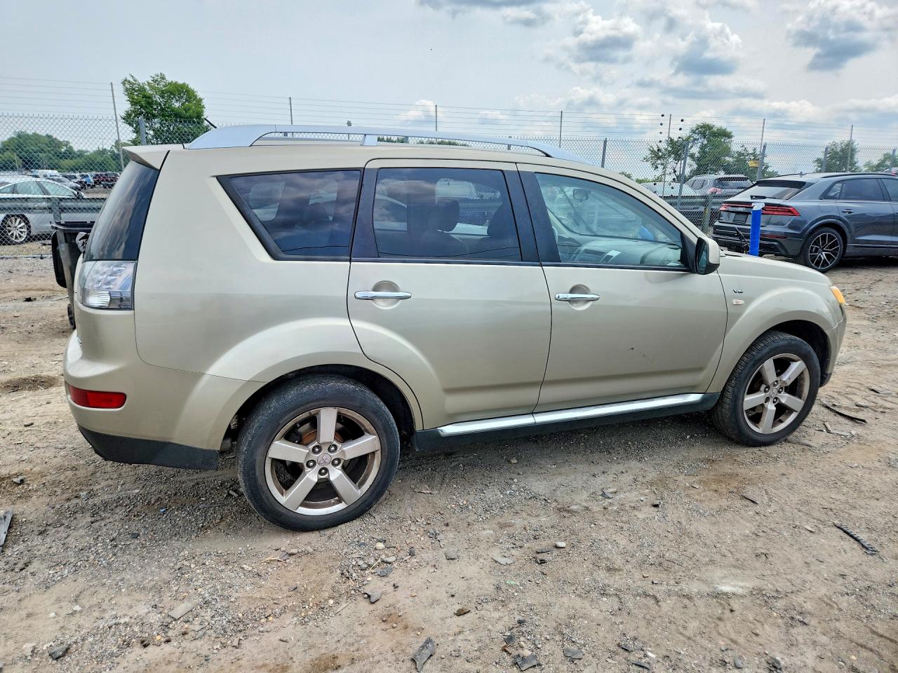 2009 MITSUBISHI OUTLANDER