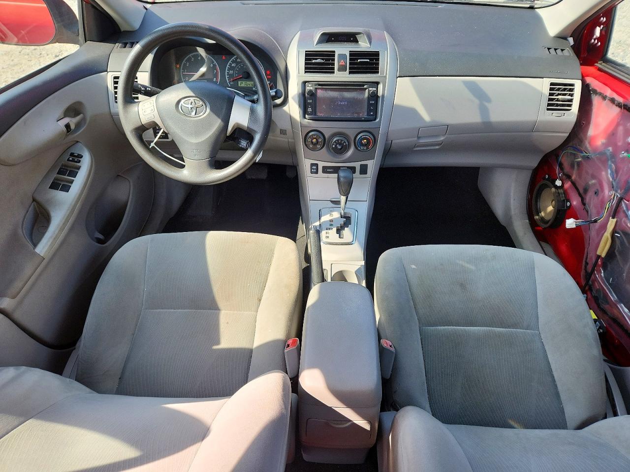 2013 TOYOTA COROLLA