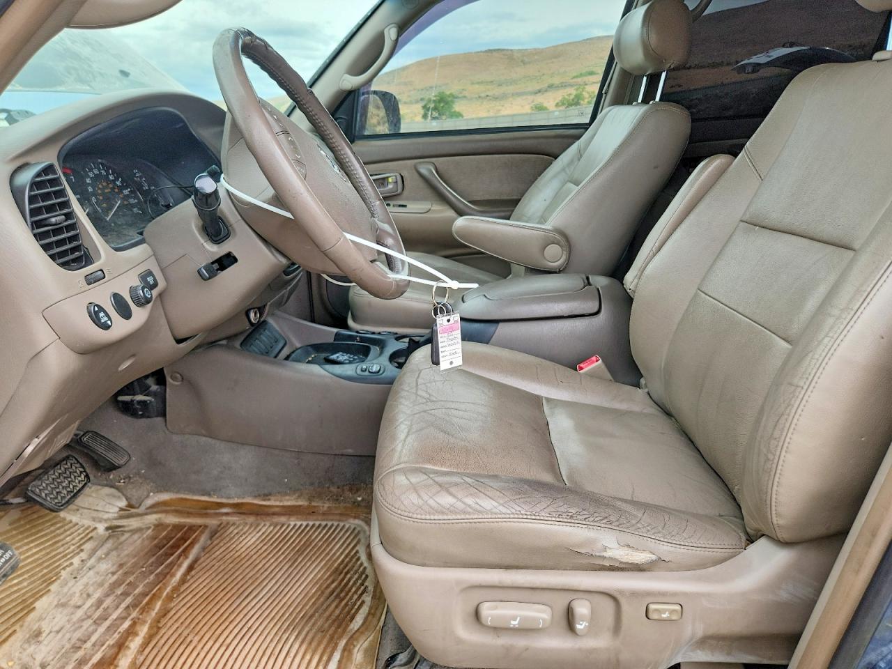 2005 TOYOTA SEQUOIA