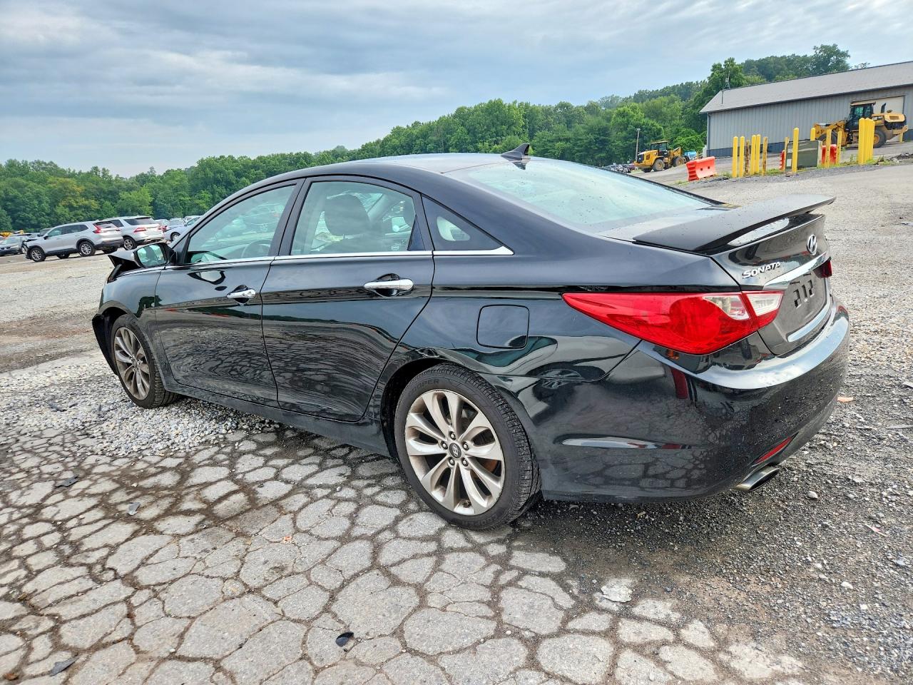 2011 HYUNDAI SONATA