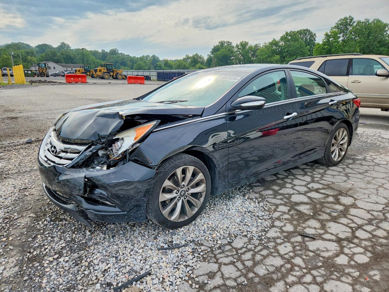 2011 HYUNDAI SONATA