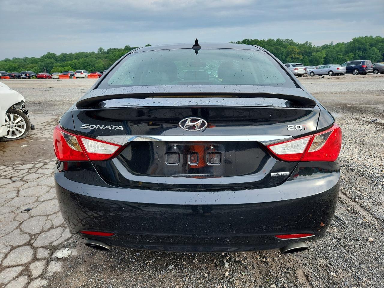 2011 HYUNDAI SONATA