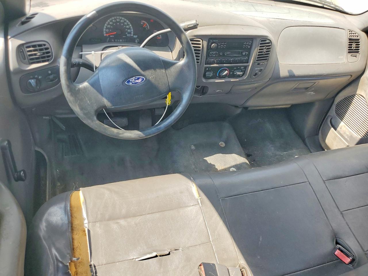 2004 FORD F150
