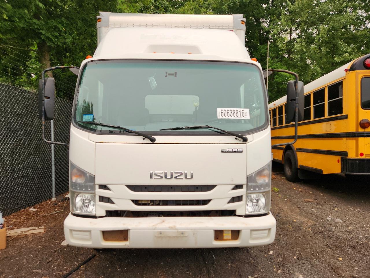 2016 ISUZU NPR