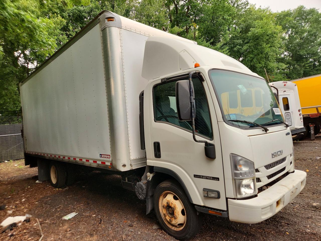 2016 ISUZU NPR
