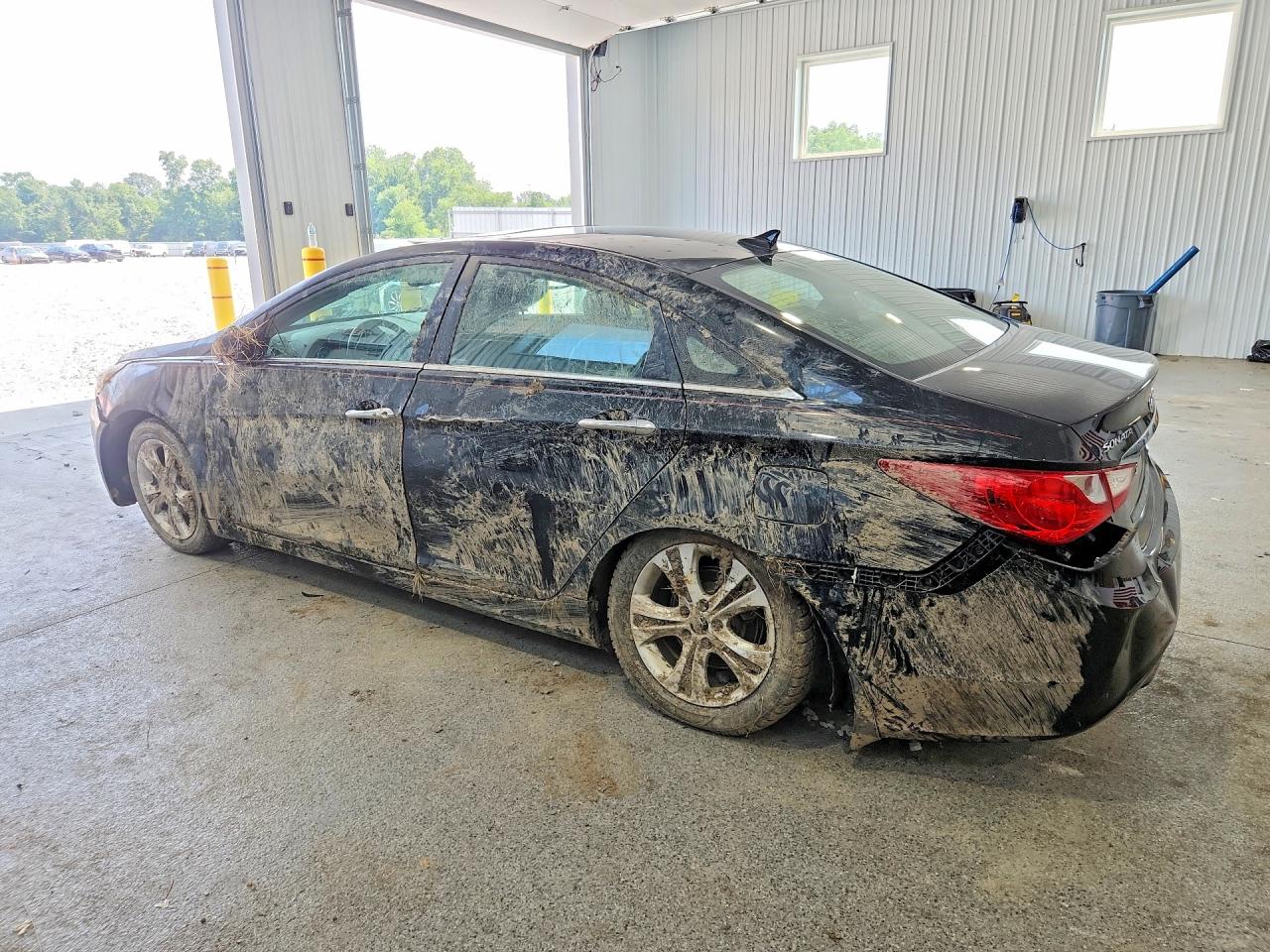 2011 HYUNDAI SONATA