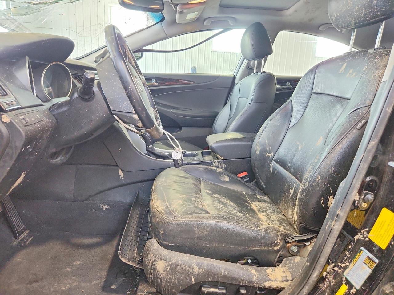 2011 HYUNDAI SONATA