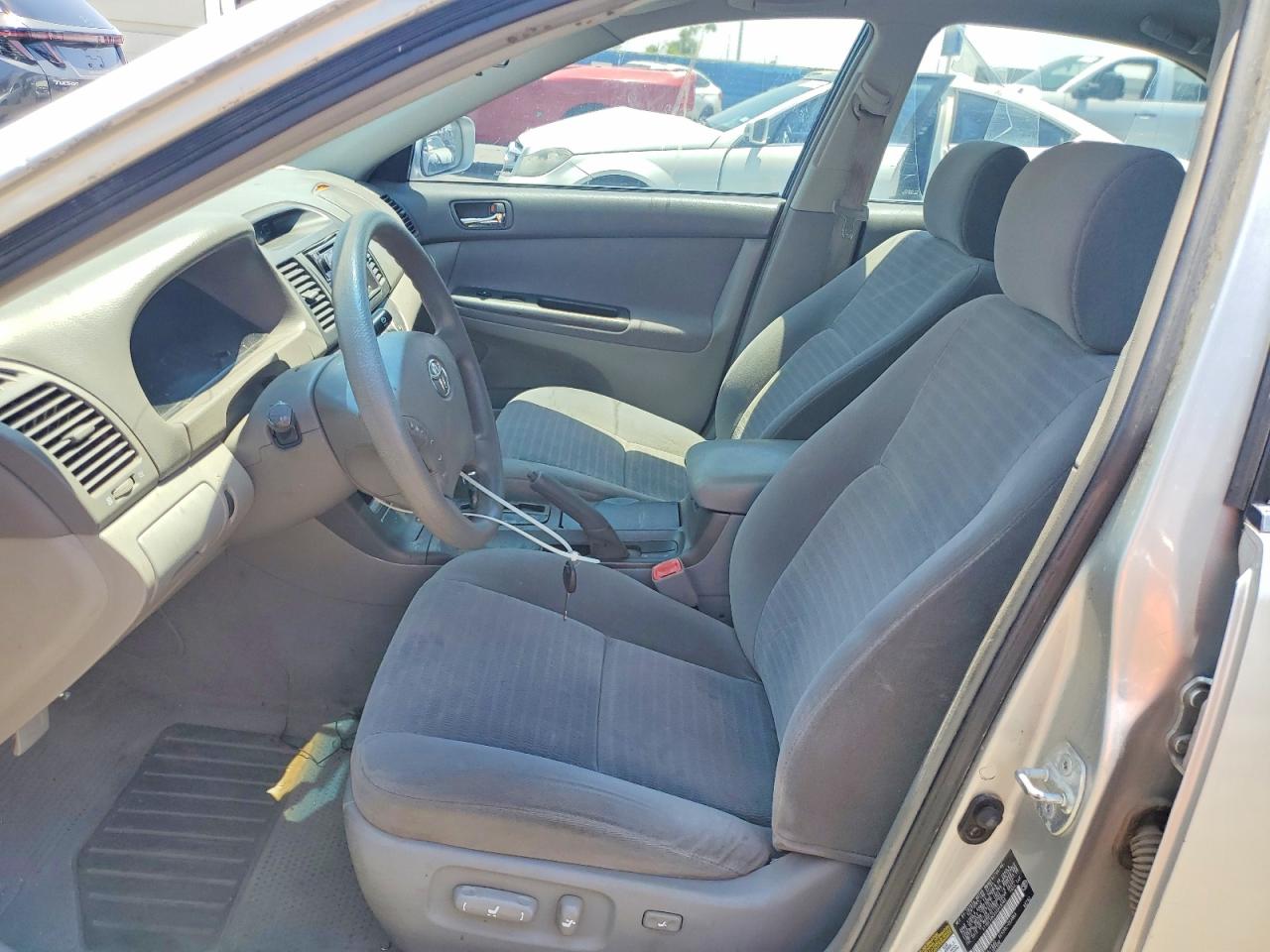 2005 TOYOTA CAMRY