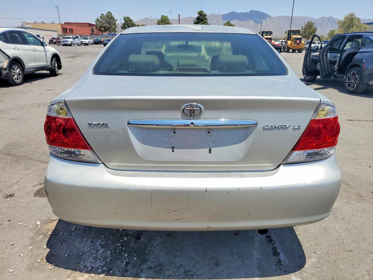 2005 TOYOTA CAMRY