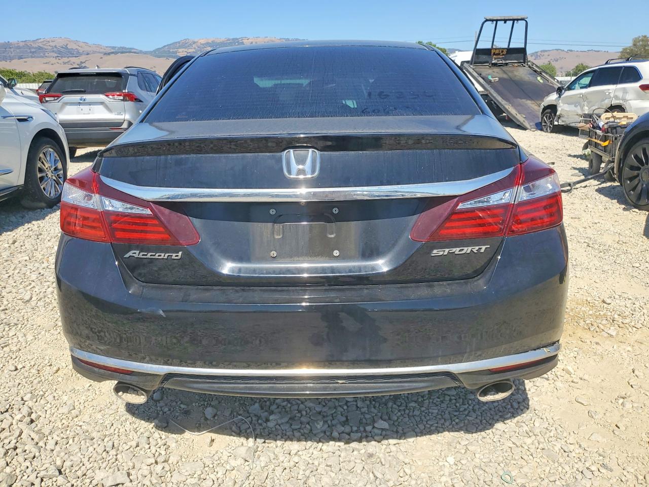2016 HONDA ACCORD