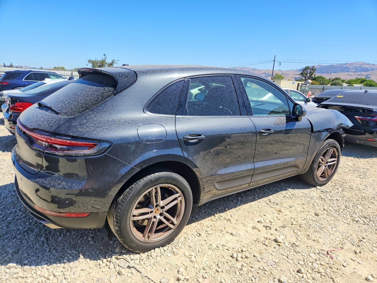 2021 PORSCHE MACAN