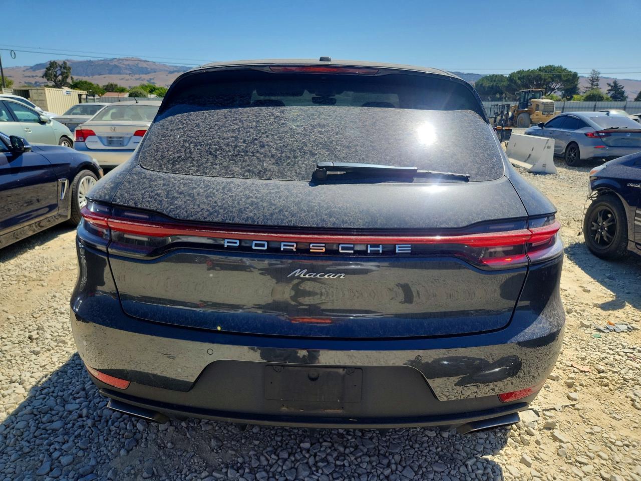 2021 PORSCHE MACAN