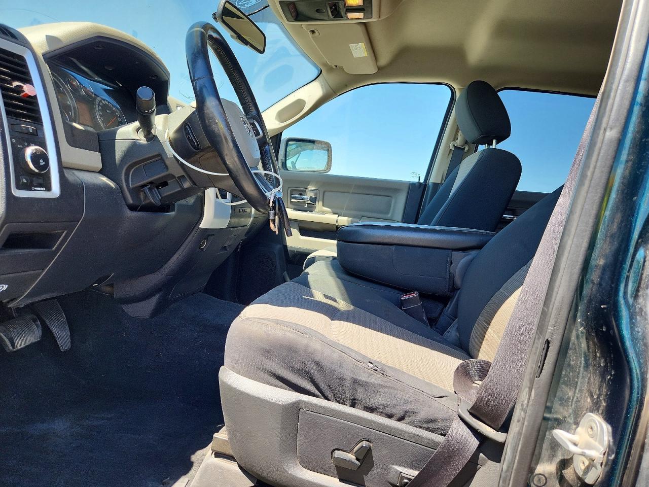 2011 DODGE RAM 1500