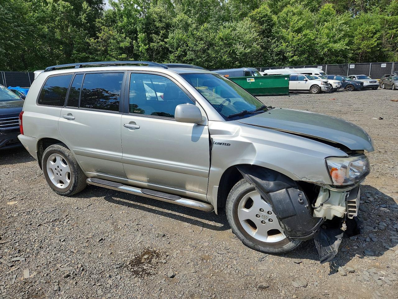 2005 TOYOTA HIGHLANDER