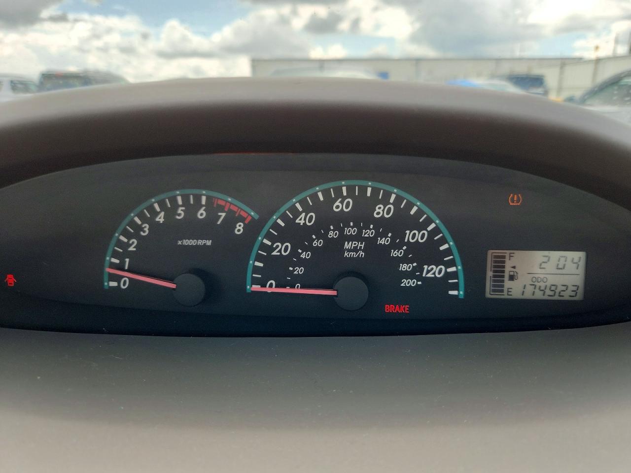 2010 TOYOTA YARIS