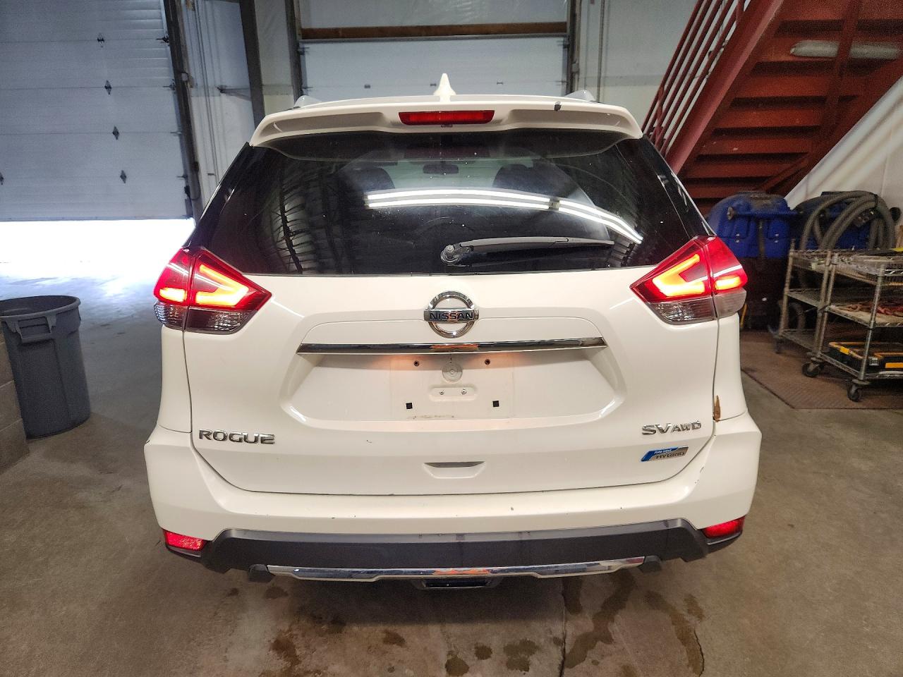 2017 NISSAN ROGUE