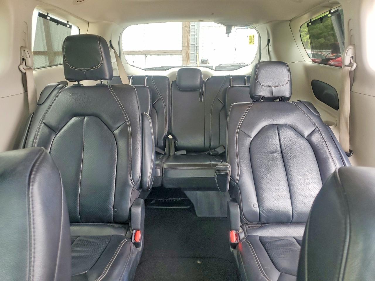 2022 CHRYSLER PACIFICA