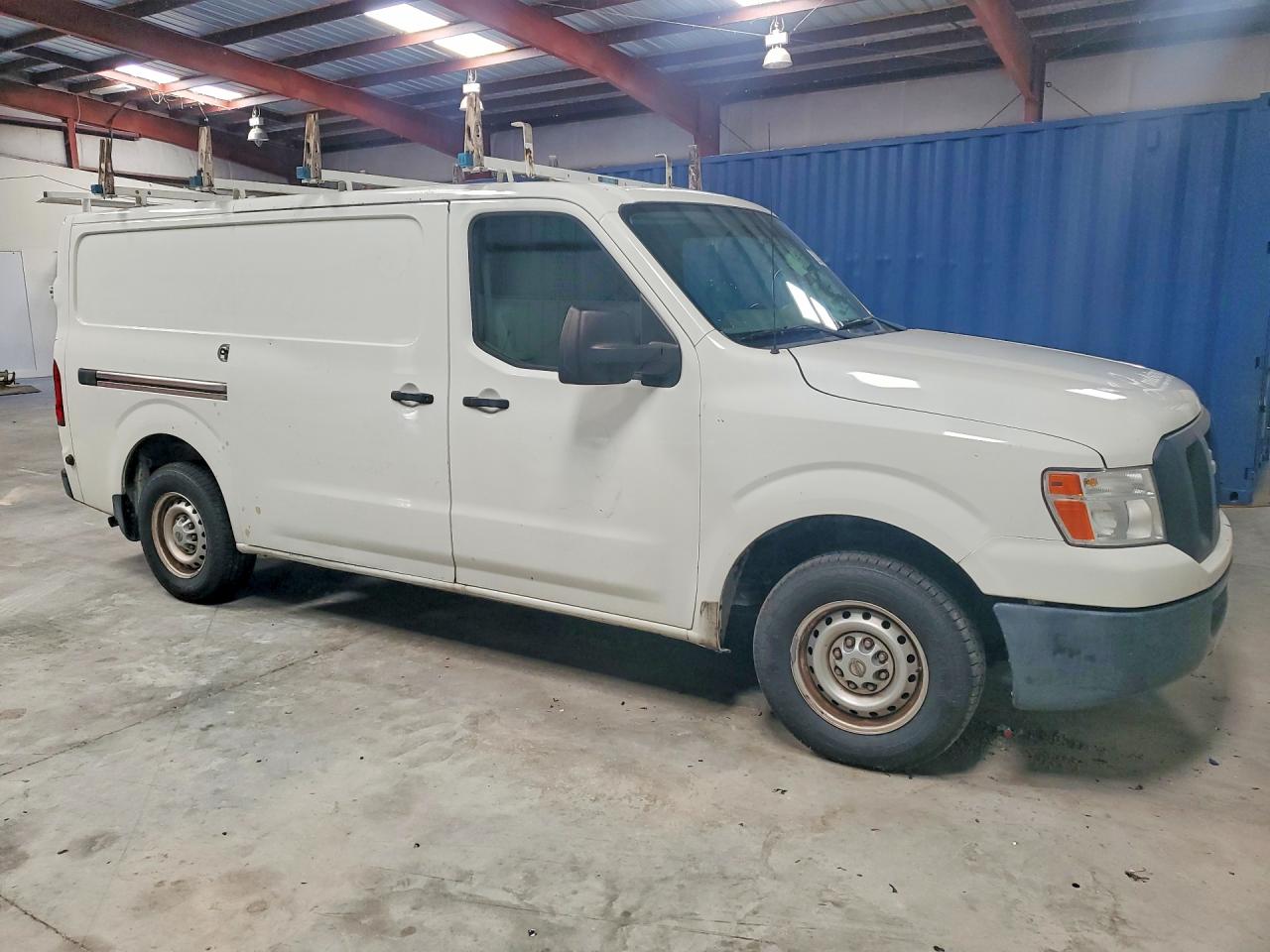 2018 NISSAN NV