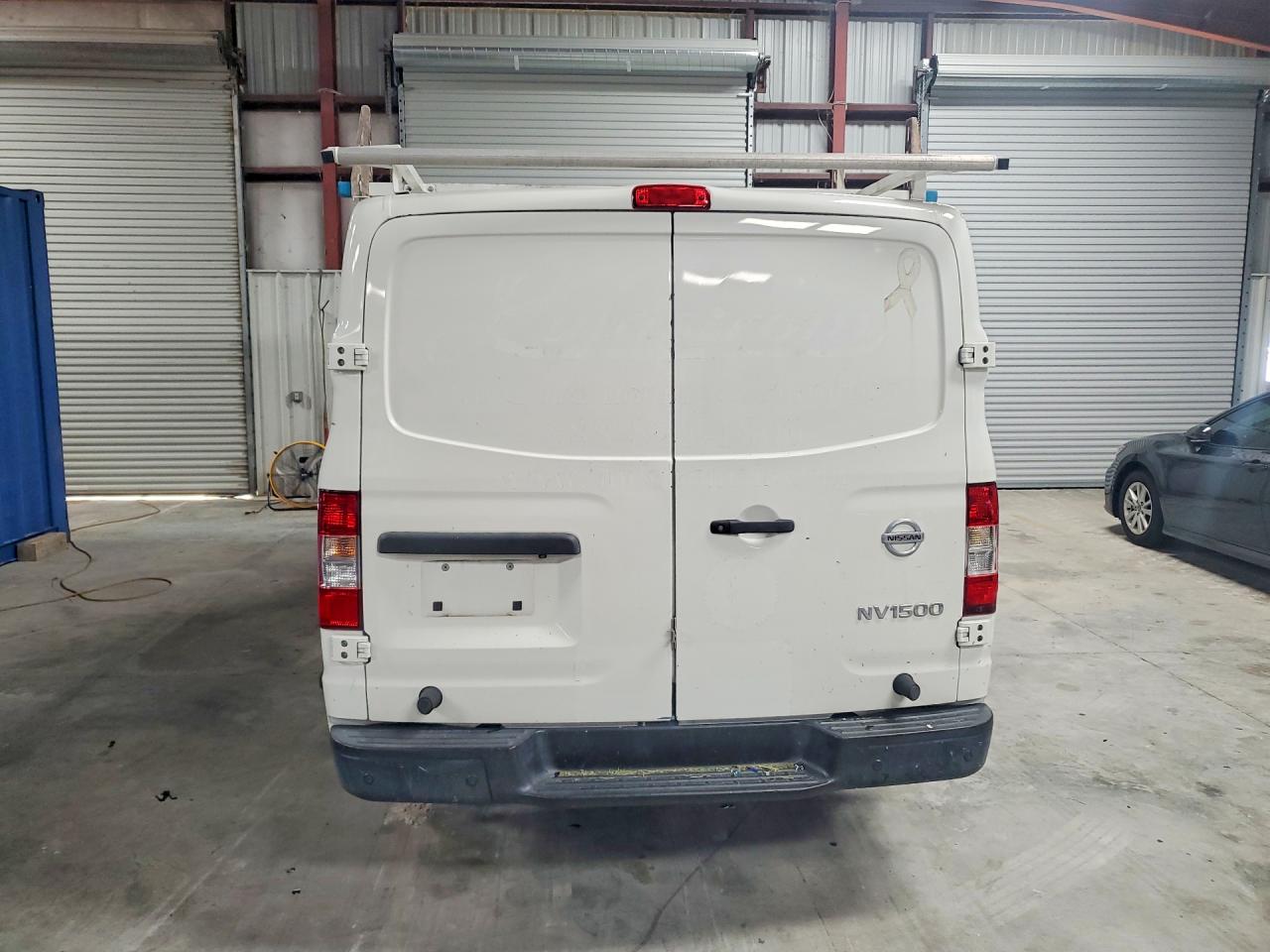 2018 NISSAN NV