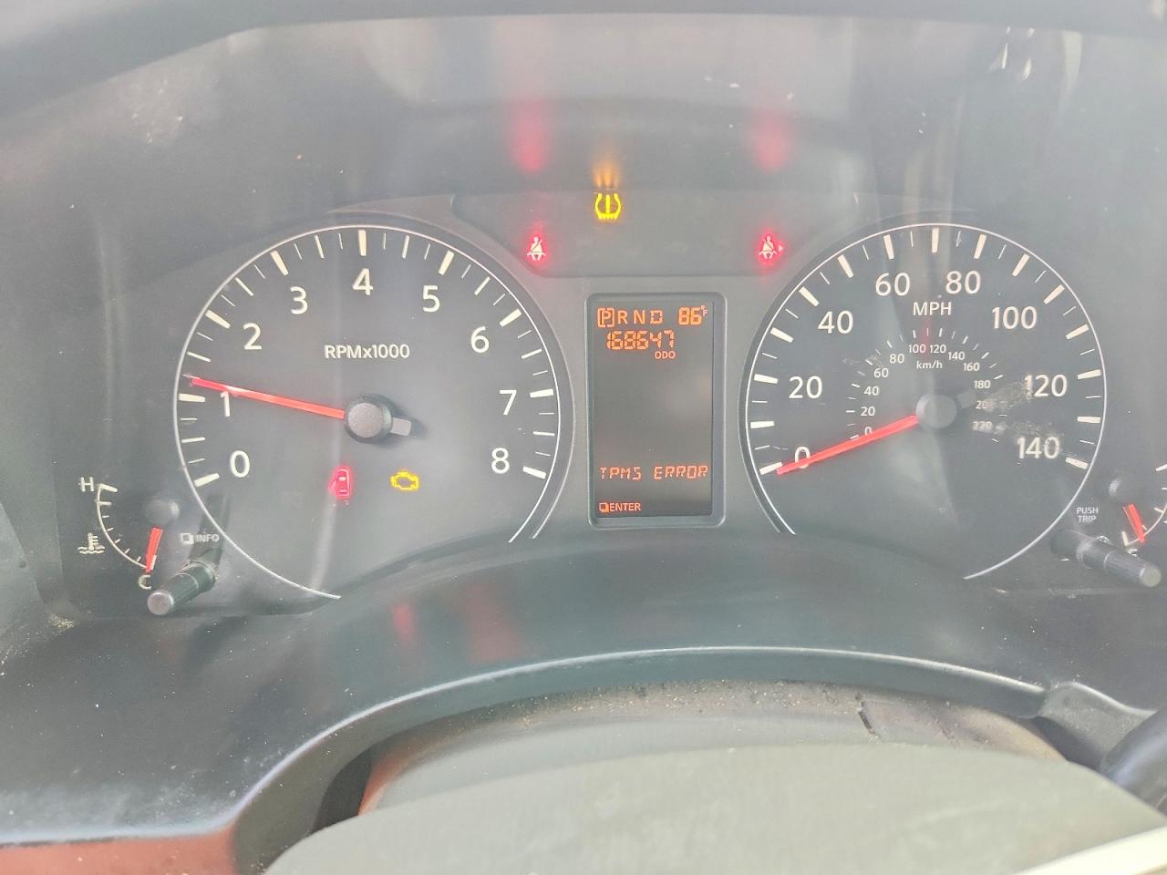 2018 NISSAN NV