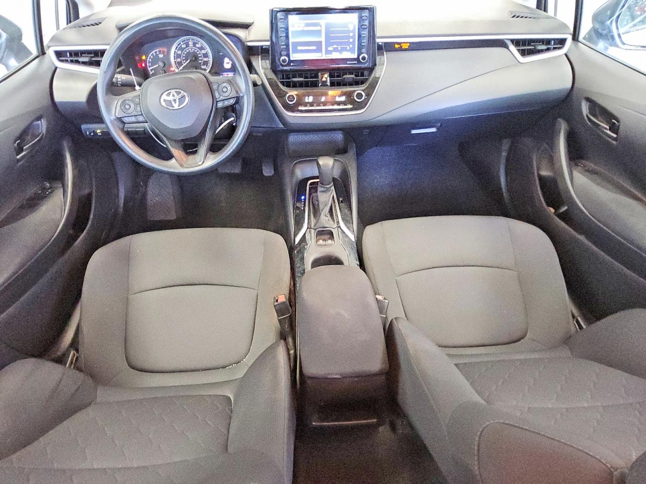 2022 TOYOTA COROLLA
