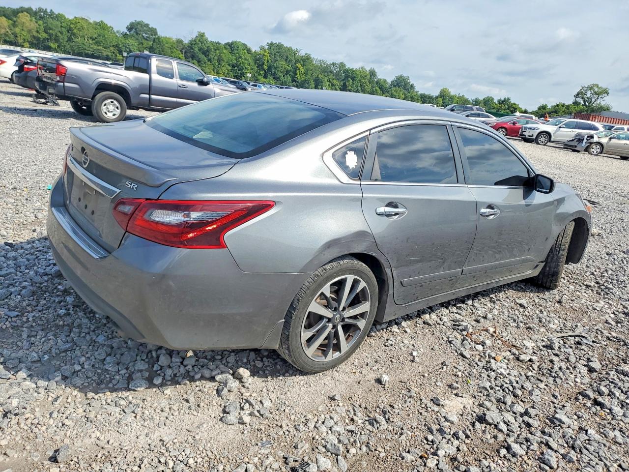2017 NISSAN ALTIMA