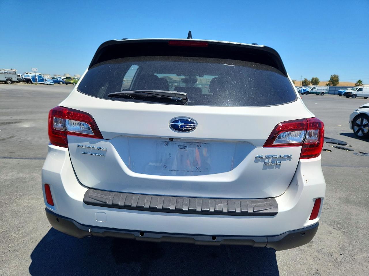 2017 SUBARU OUTBACK